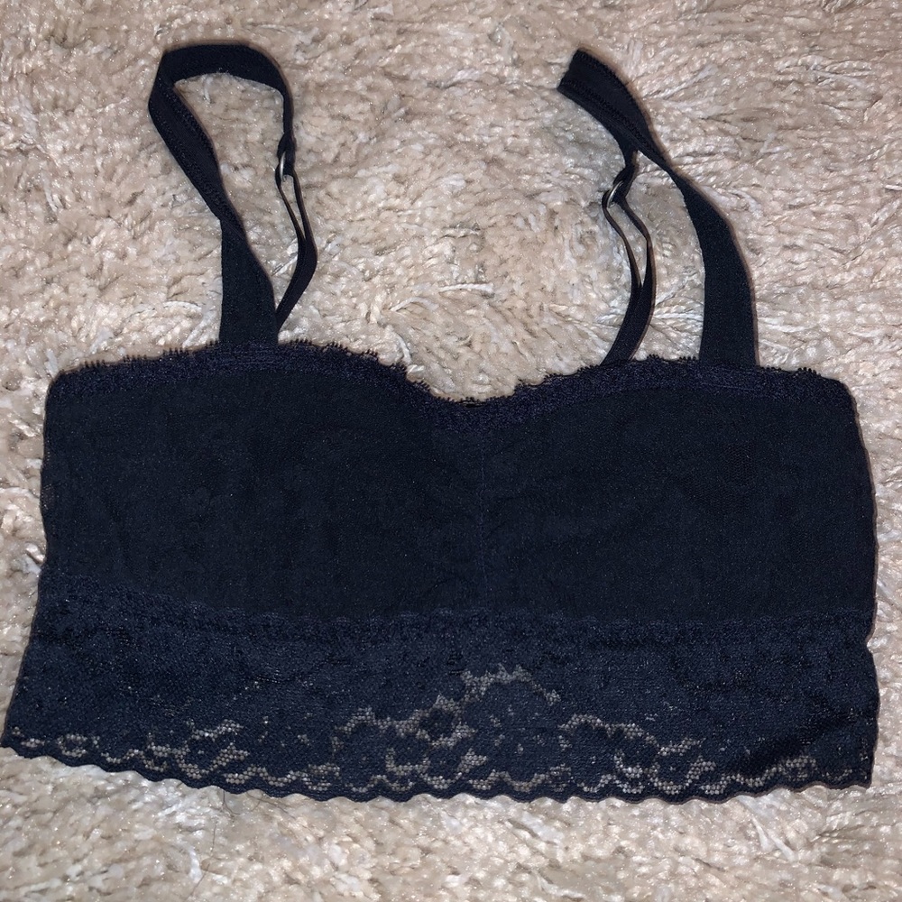 Hollister Gilly Hicks bralette size XS